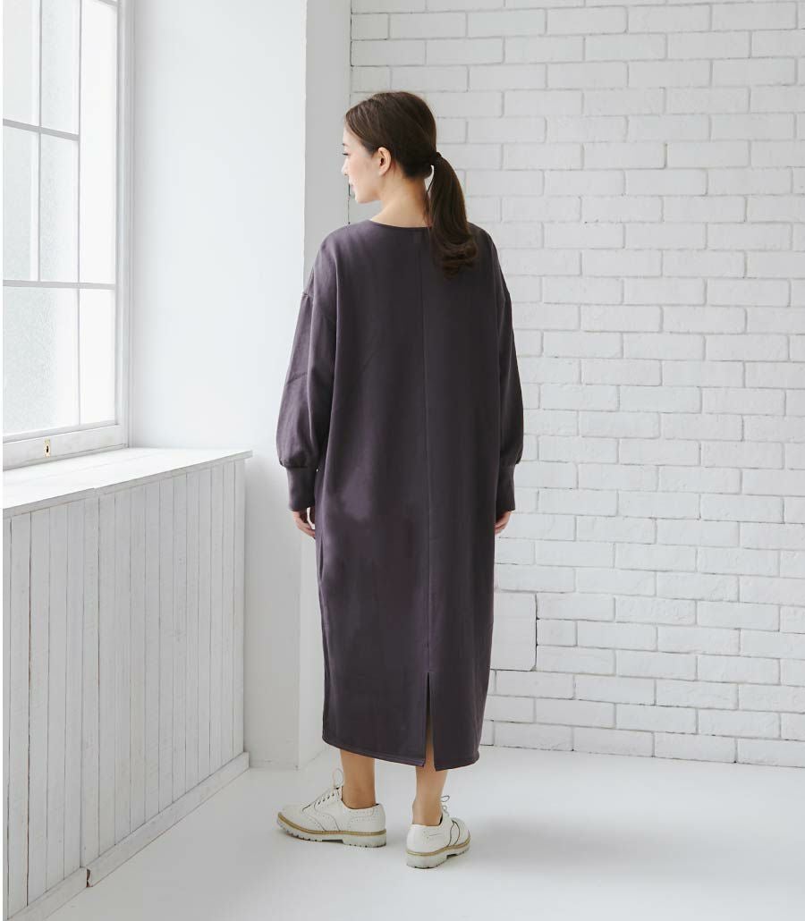 産後の気になる体型もIラインシルエットでスッキリ見えるスウェット